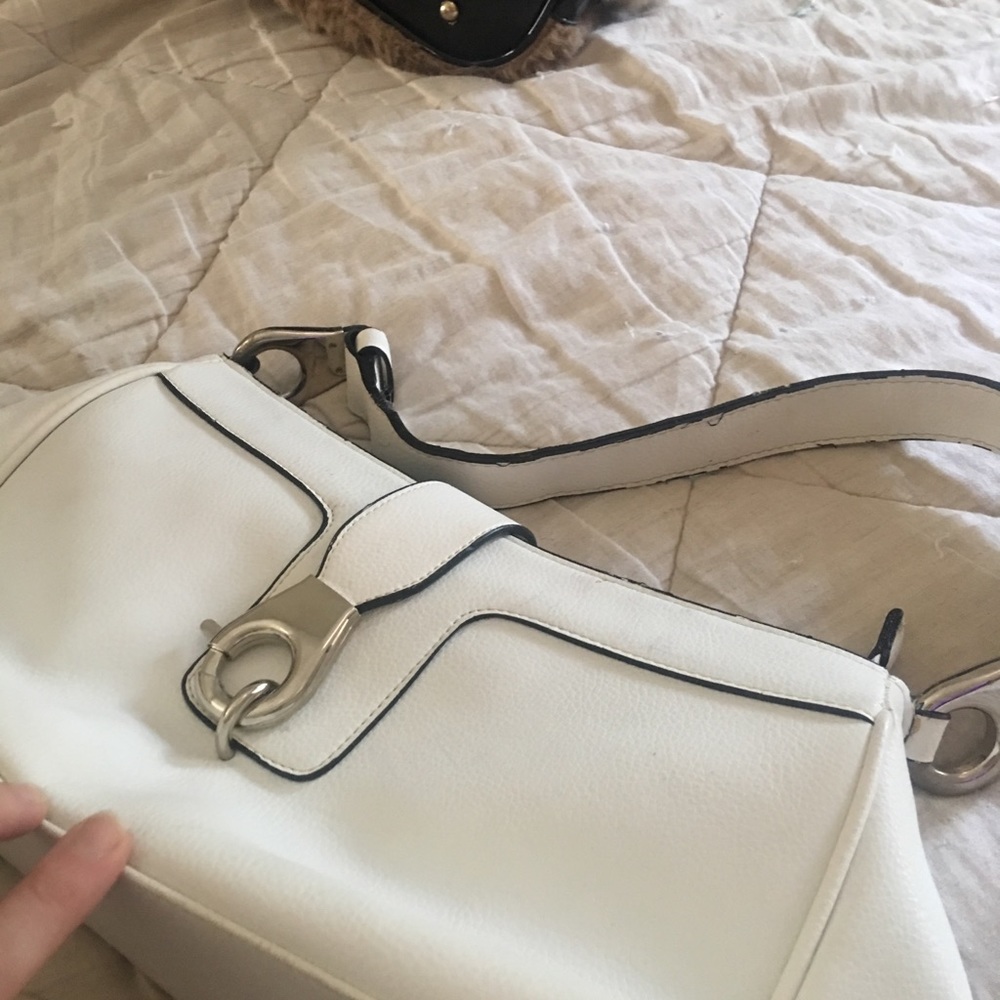 Oblong leather shoulder bag